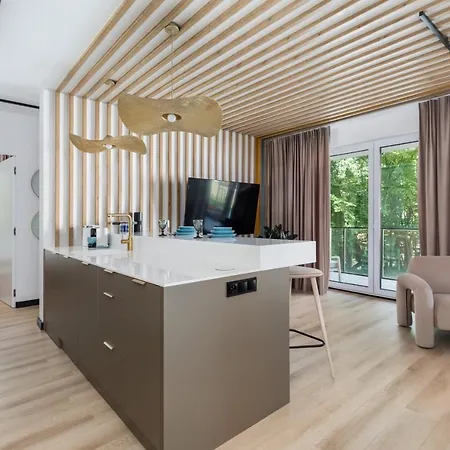 شقة Stylish Wyspa Solna By Renters Prestige