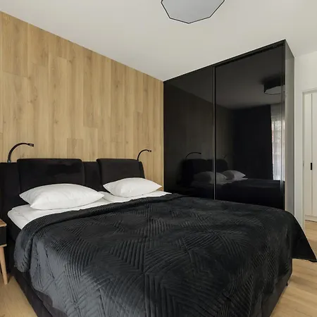 شقة Stylish Wyspa Solna By Renters Prestige كولوبرزيغ