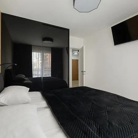 شقة Stylish Wyspa Solna By Renters Prestige *