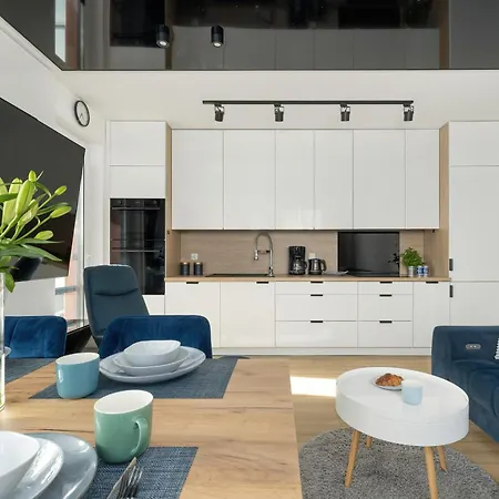 شقة Stylish Wyspa Solna By Renters Prestige