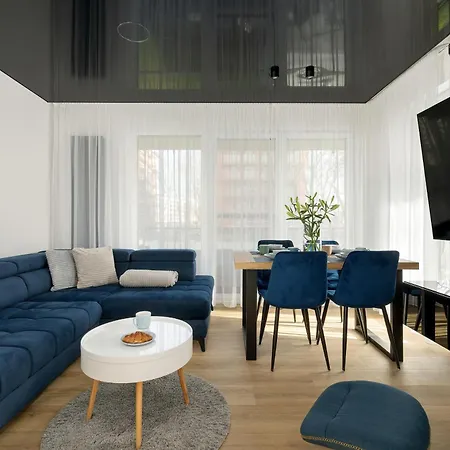 Stylish Wyspa Solna By Renters Prestige كولوبرزيغ